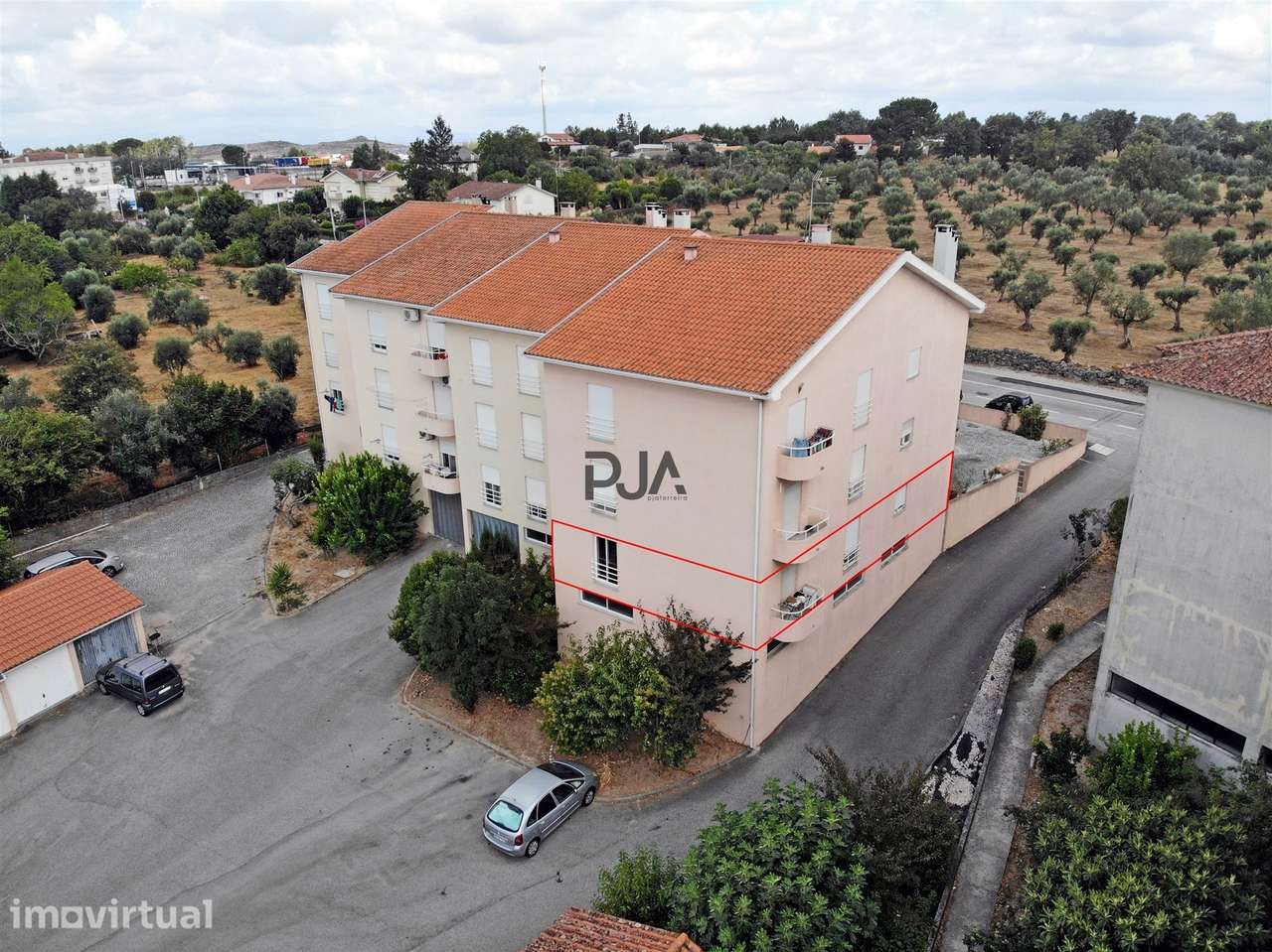 Apartamento T3 com Garagem em Mangualde - Grande imagem: 2/16