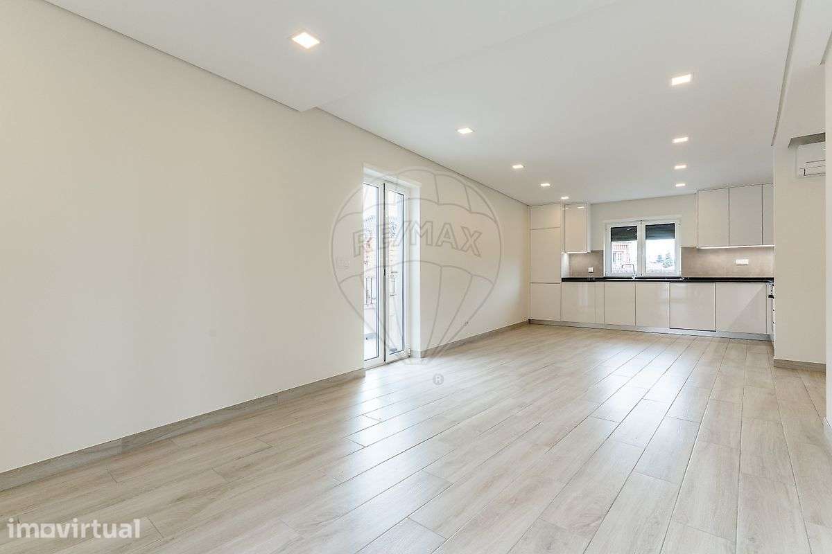 Apartamento T2 para venda - Grande imagem: 2/12