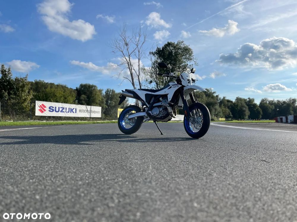 Suzuki DR-Z - 6