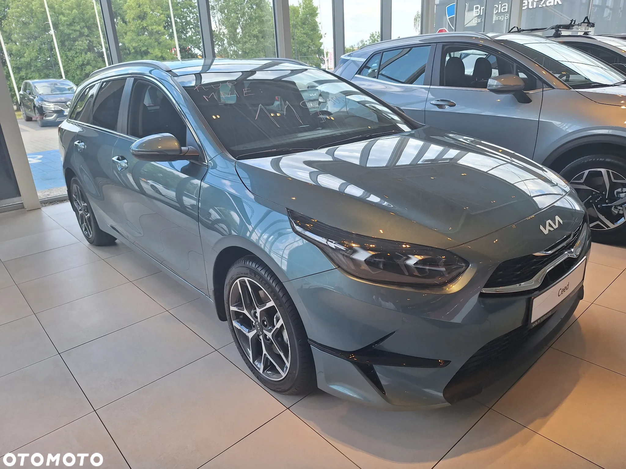 Kia Ceed 1.5 T-GDI Tribute - 2