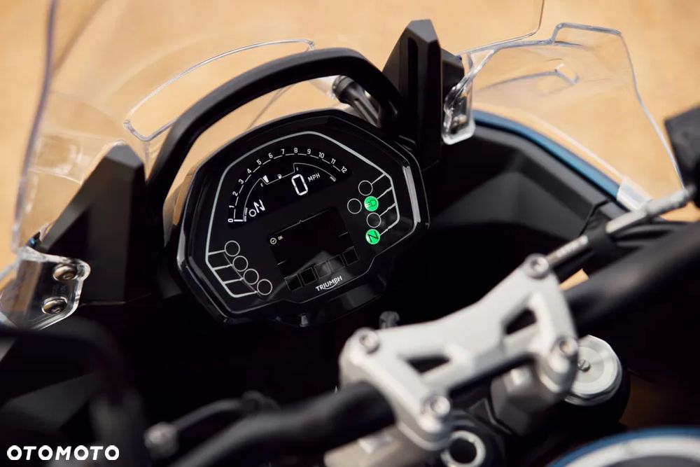 Triumph Tiger - 11