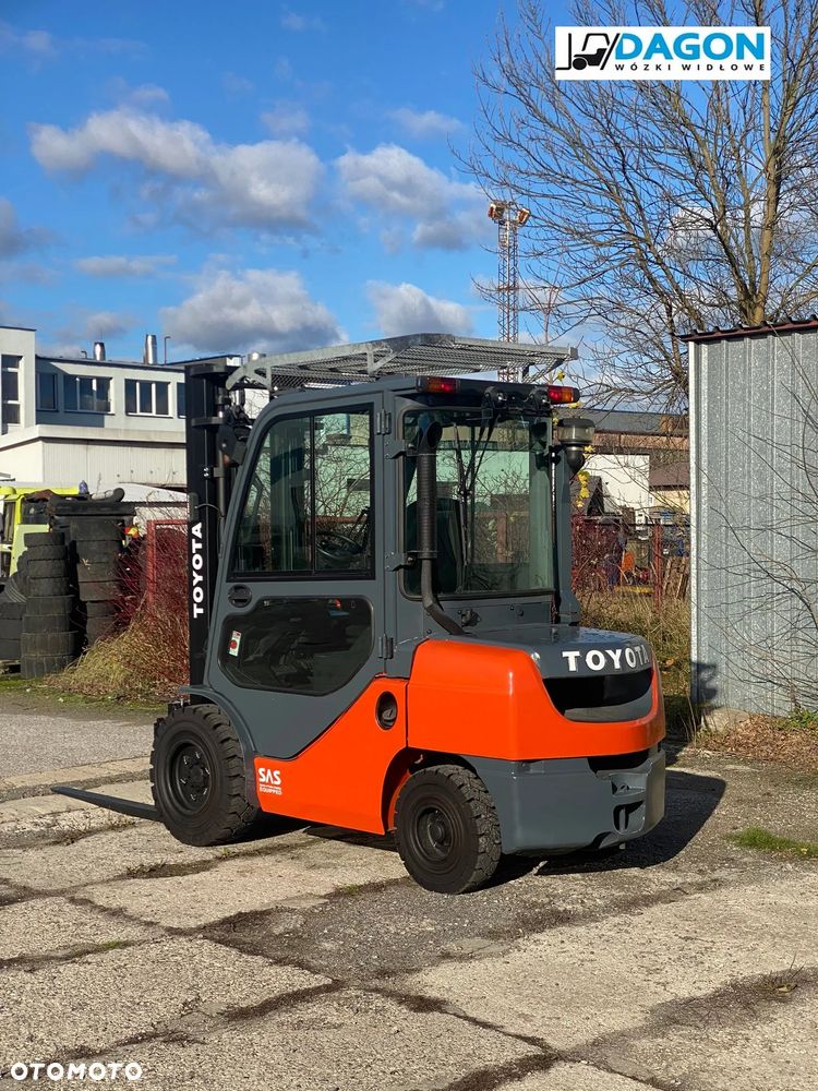 Toyota 06-8FDJ35F - 3