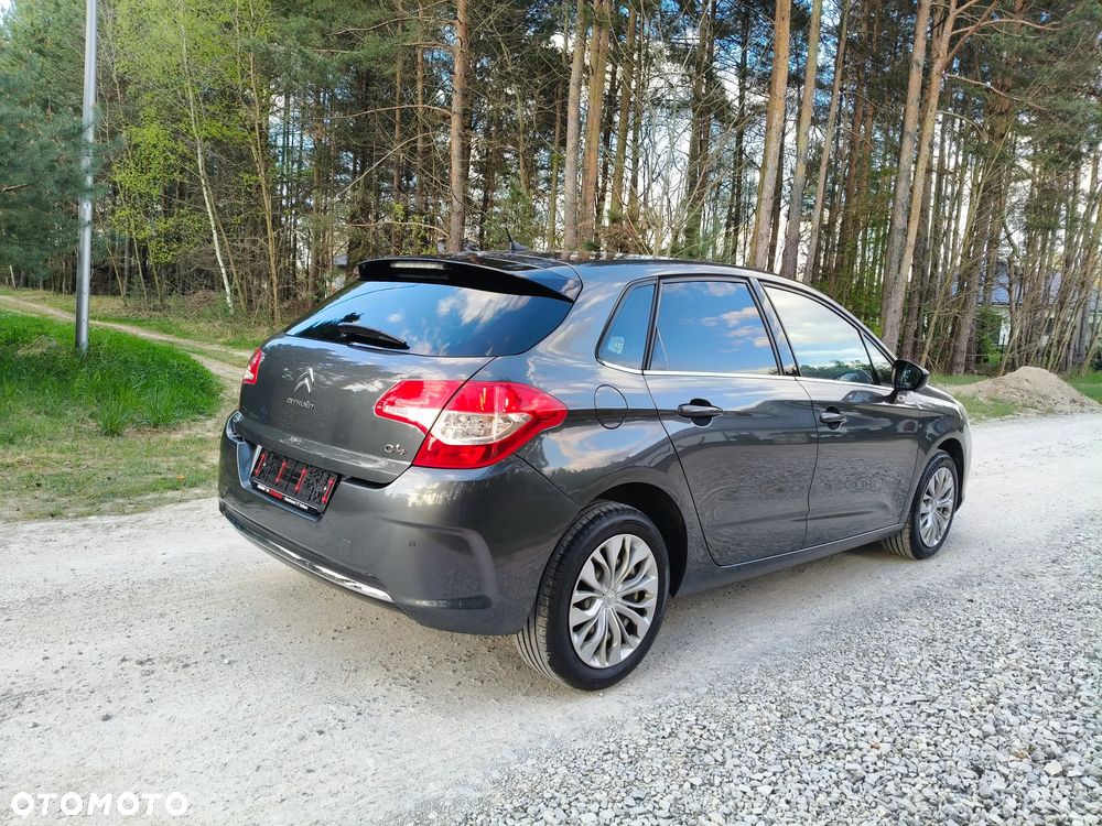 Citroën C4 VTi 120 Exclusive - 3