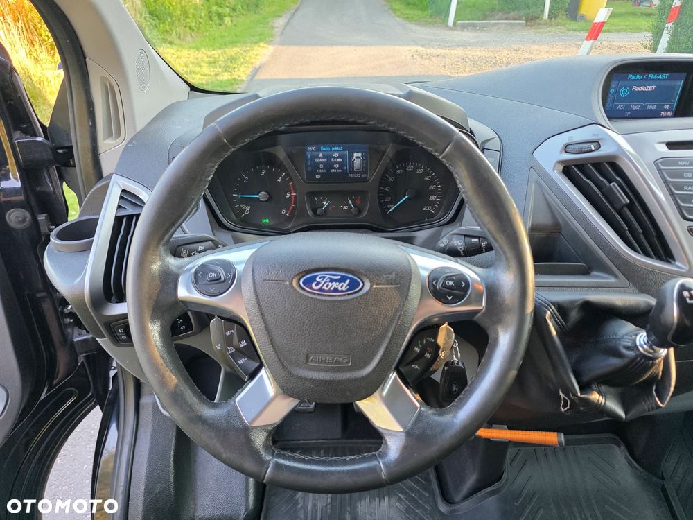 Ford Transit Custom - 13
