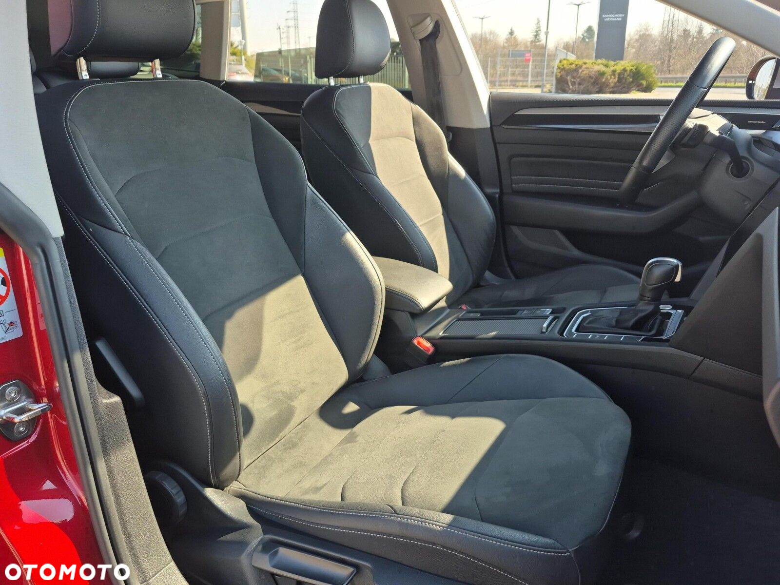 Volkswagen Arteon 2.0 TDI 4Motion Elegance DSG - 17