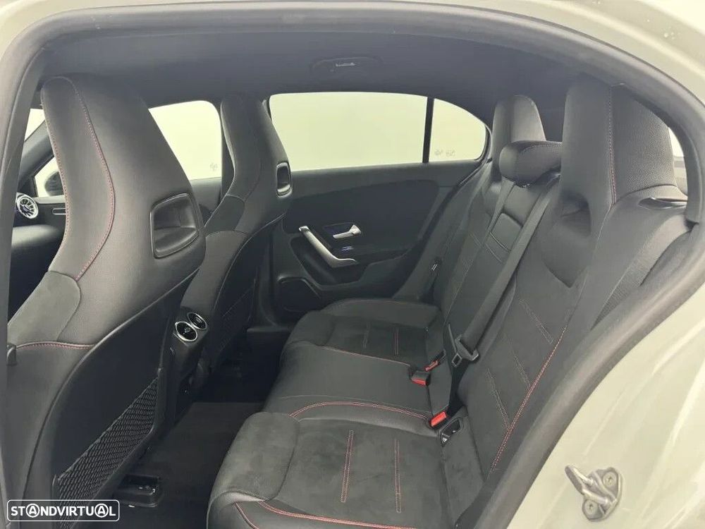 Mercedes-Benz A 250 - 9