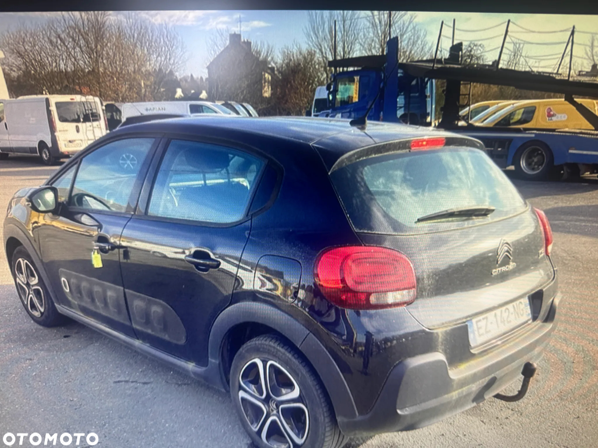 Citroën C3 1.2 PureTech Shine S&S - 4