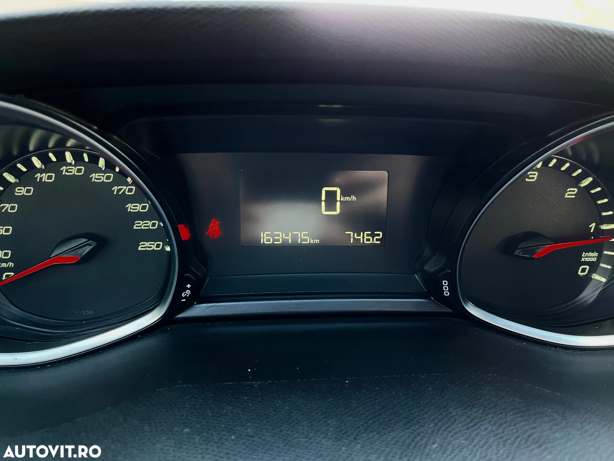 Peugeot 308 - 21