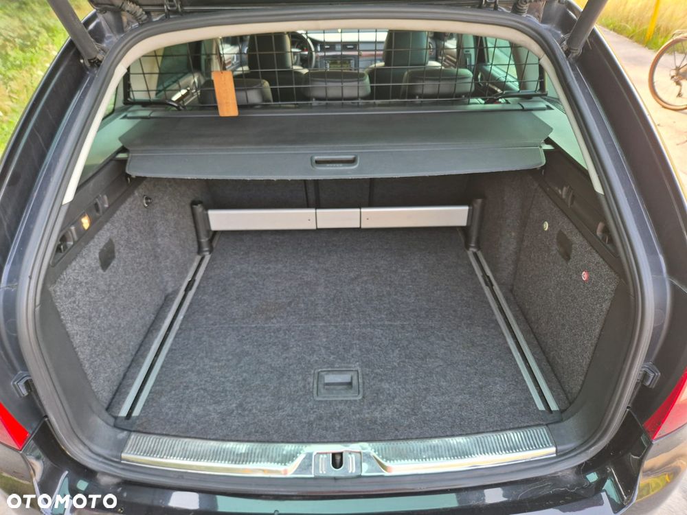 Skoda Superb 2.0 TDI Elegance DSG - 16
