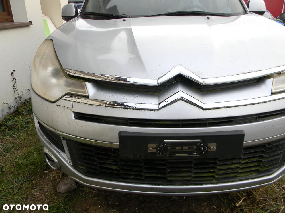 CITROEN C-CROSSER 2.4B benzyna kompletny przód maska zderzak lampa błotnik chłodnice - 5
