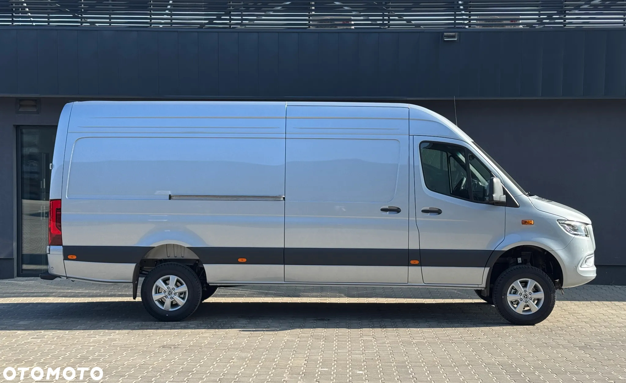 Mercedes-Benz Sprinter - 6