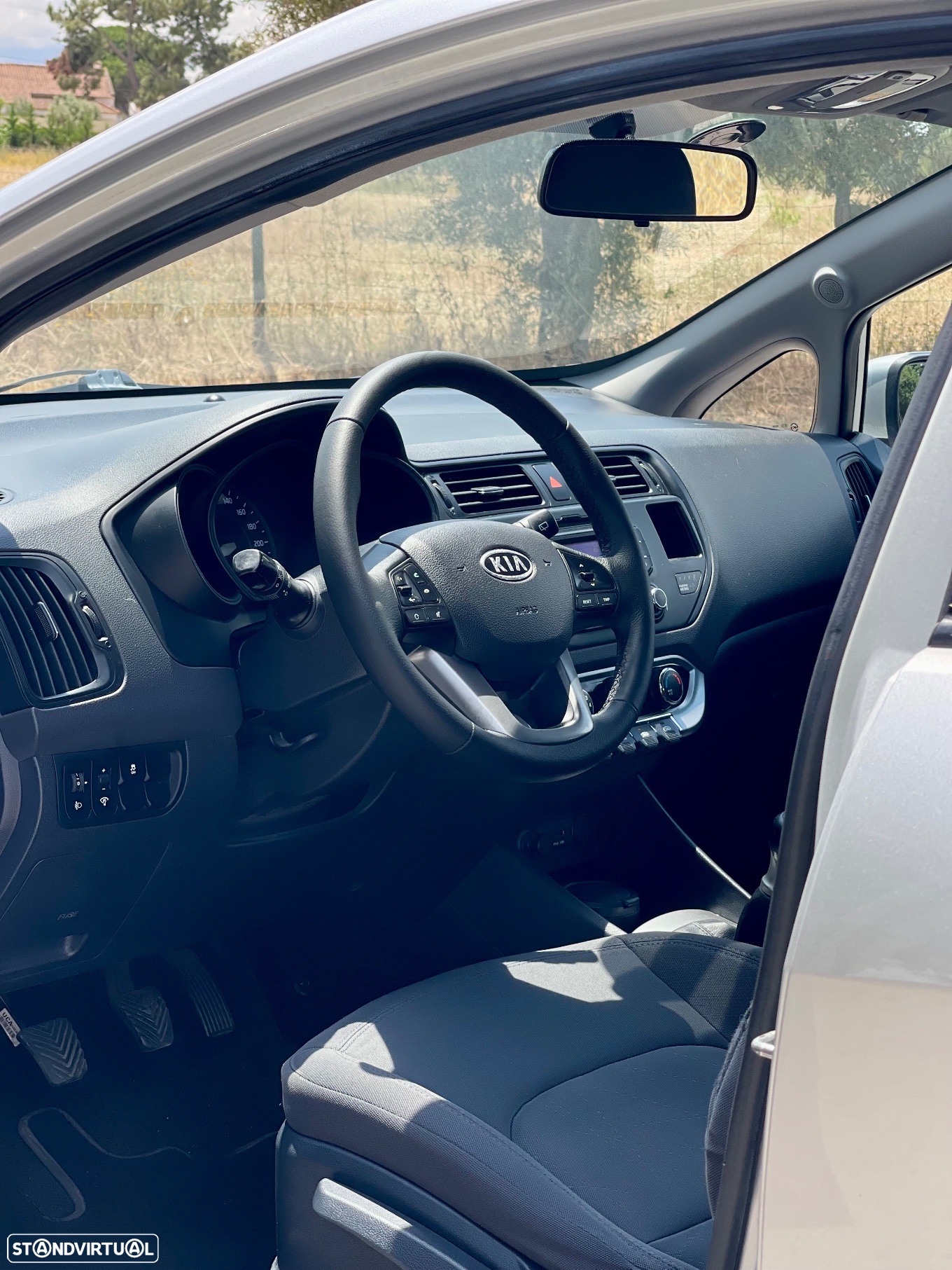 Kia Rio 1.2 CVVT More Edition - 9