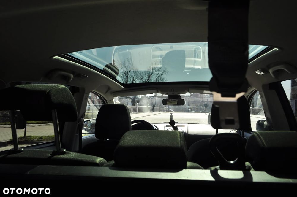 Nissan Qashqai+2 - 12