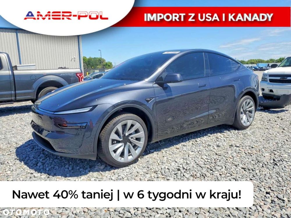Tesla Model Y - 1