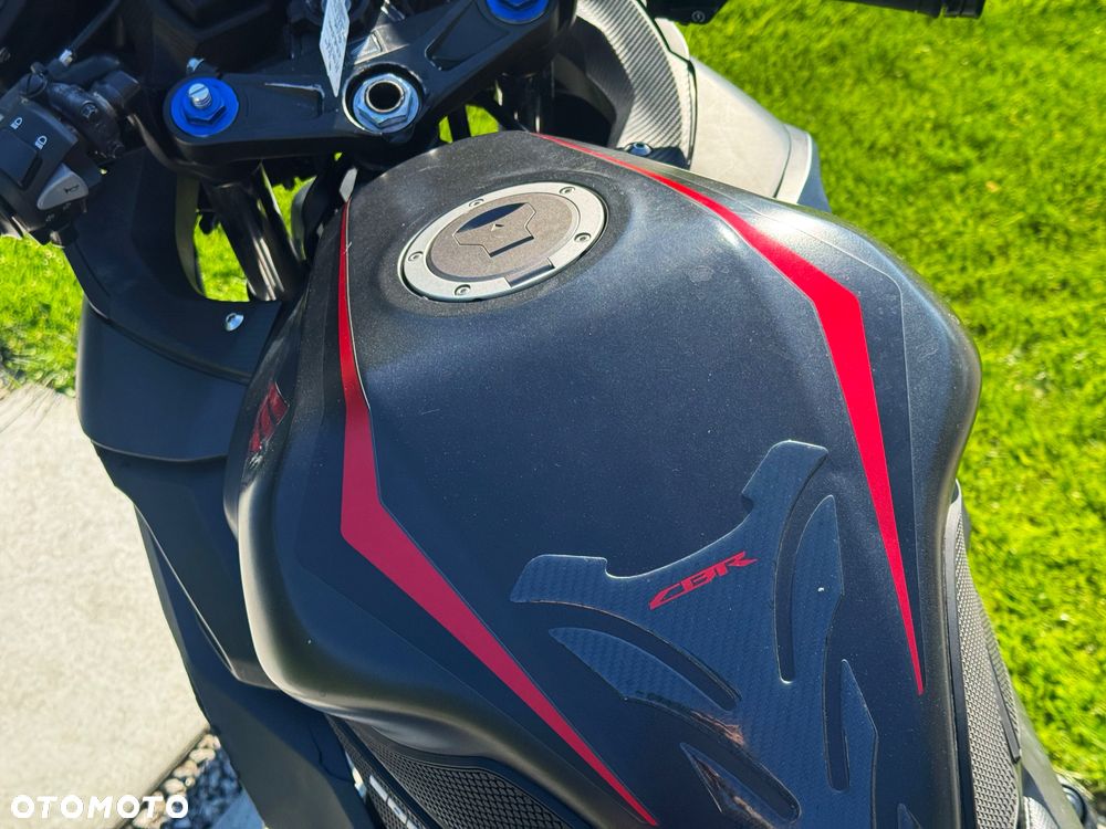 Honda CBR - 5