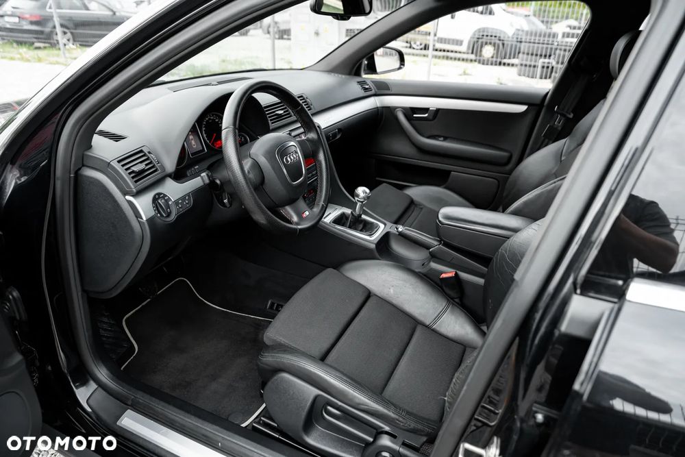 Audi A4 Avant - 20