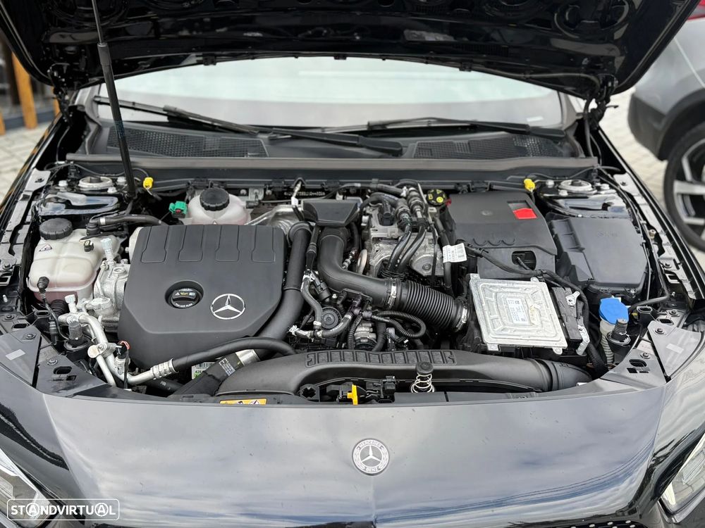 Mercedes-Benz A 250 e 8G-DCT AMG Line - 21