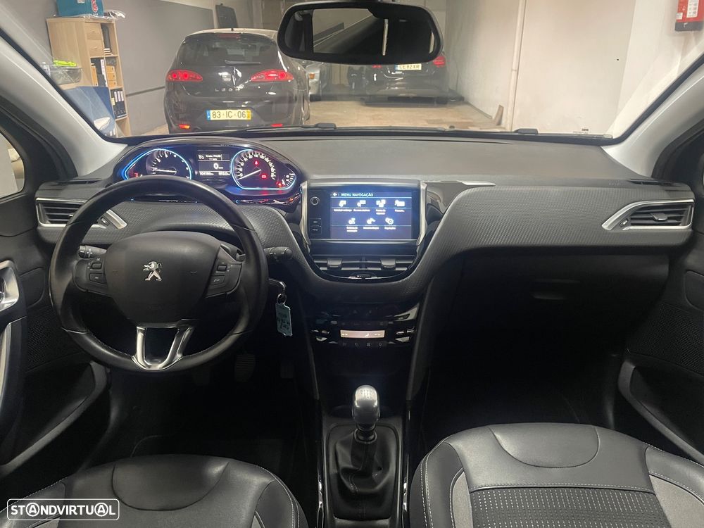 Peugeot 2008 PureTech 130 Stop&Start Allure - 21