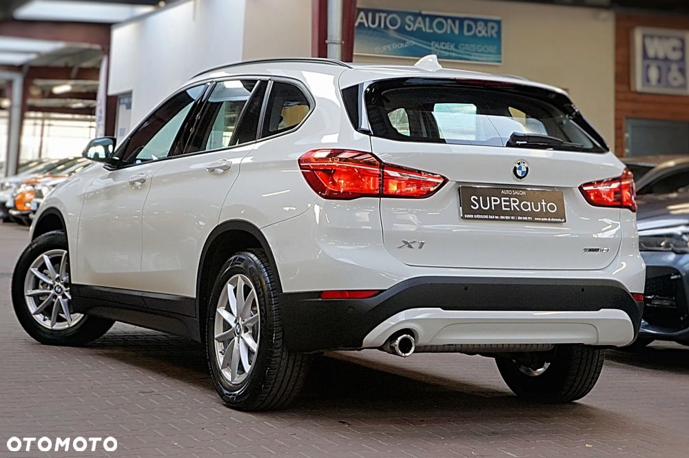 BMW X1 sDrive18i GPF - 6