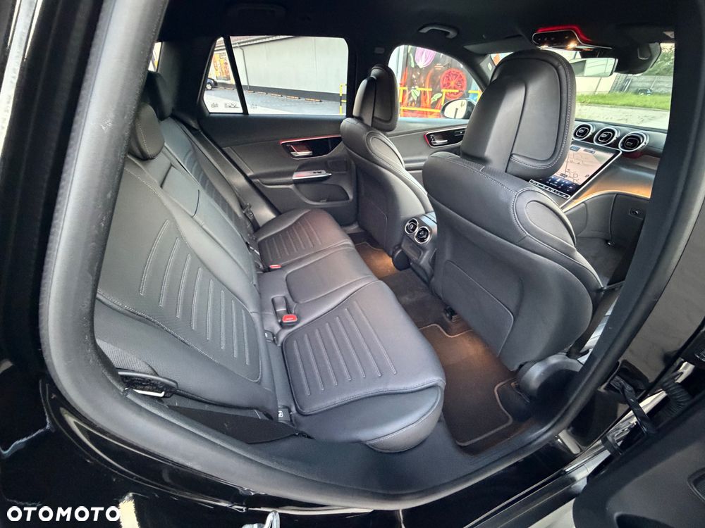 Mercedes-Benz GLC 220 d 4Matic 9G-TRONIC Edition AMG Line - 22