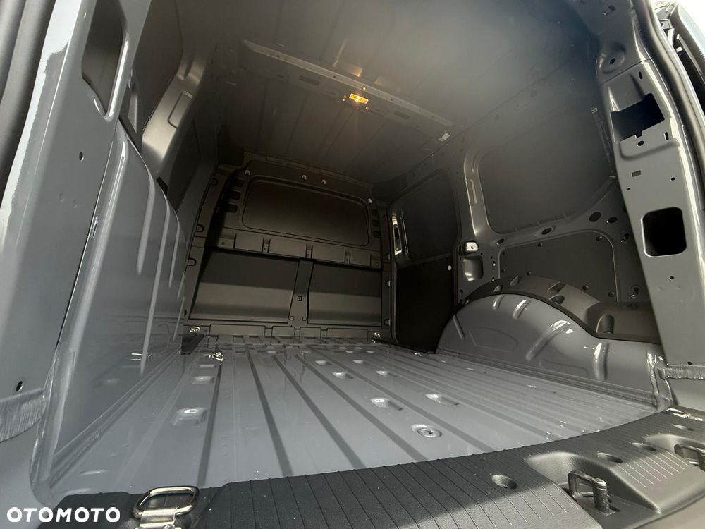 Volkswagen Caddy - 30