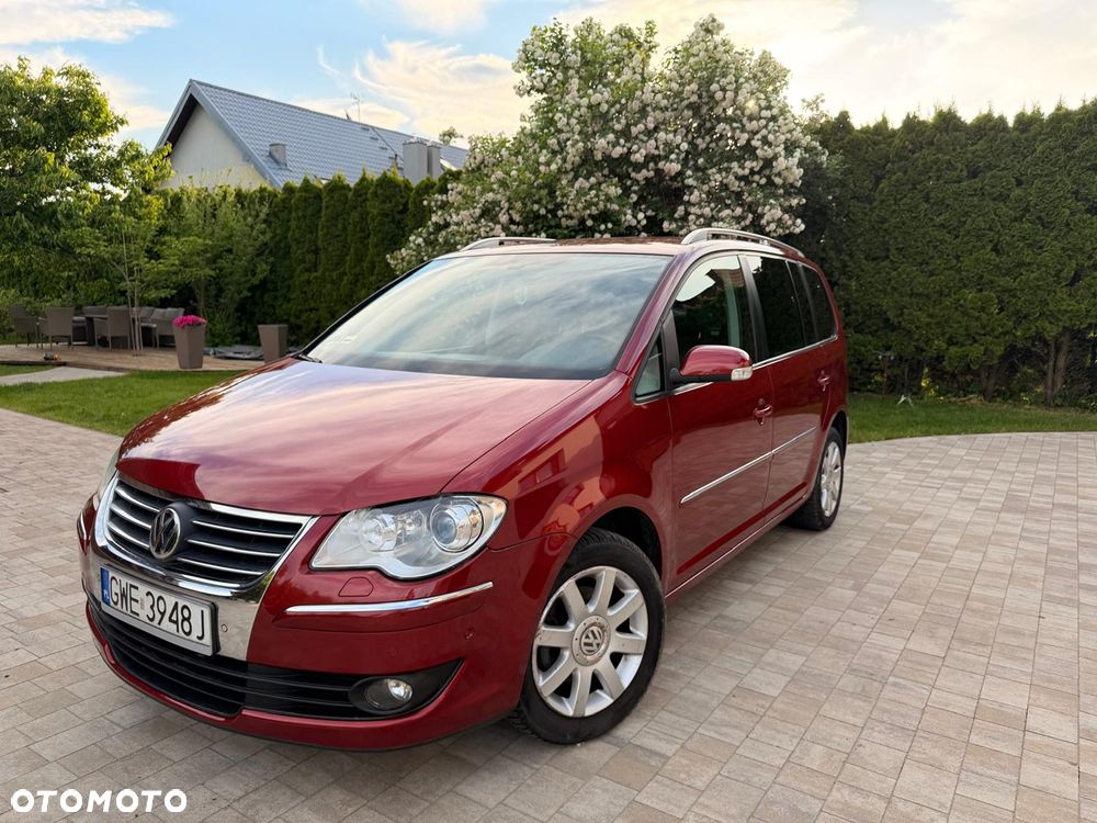 Volkswagen Touran 1.4 TSI Highline - 1