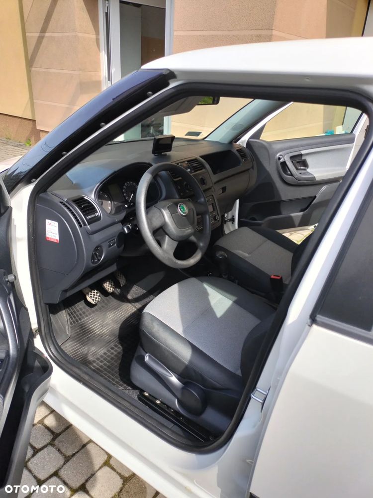 Skoda Fabia 1.4 16V Active - 9