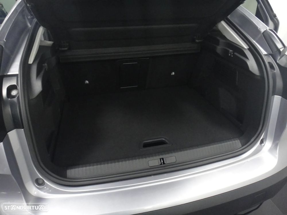 Citroën e-C4 50 kWh Autonomia Conforto Business Edition - 17