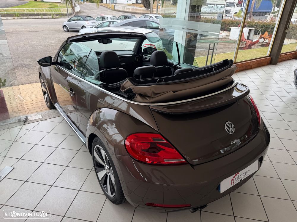 VW New Beetle Cabriolet 2.0 TDI DSG Sport - 8