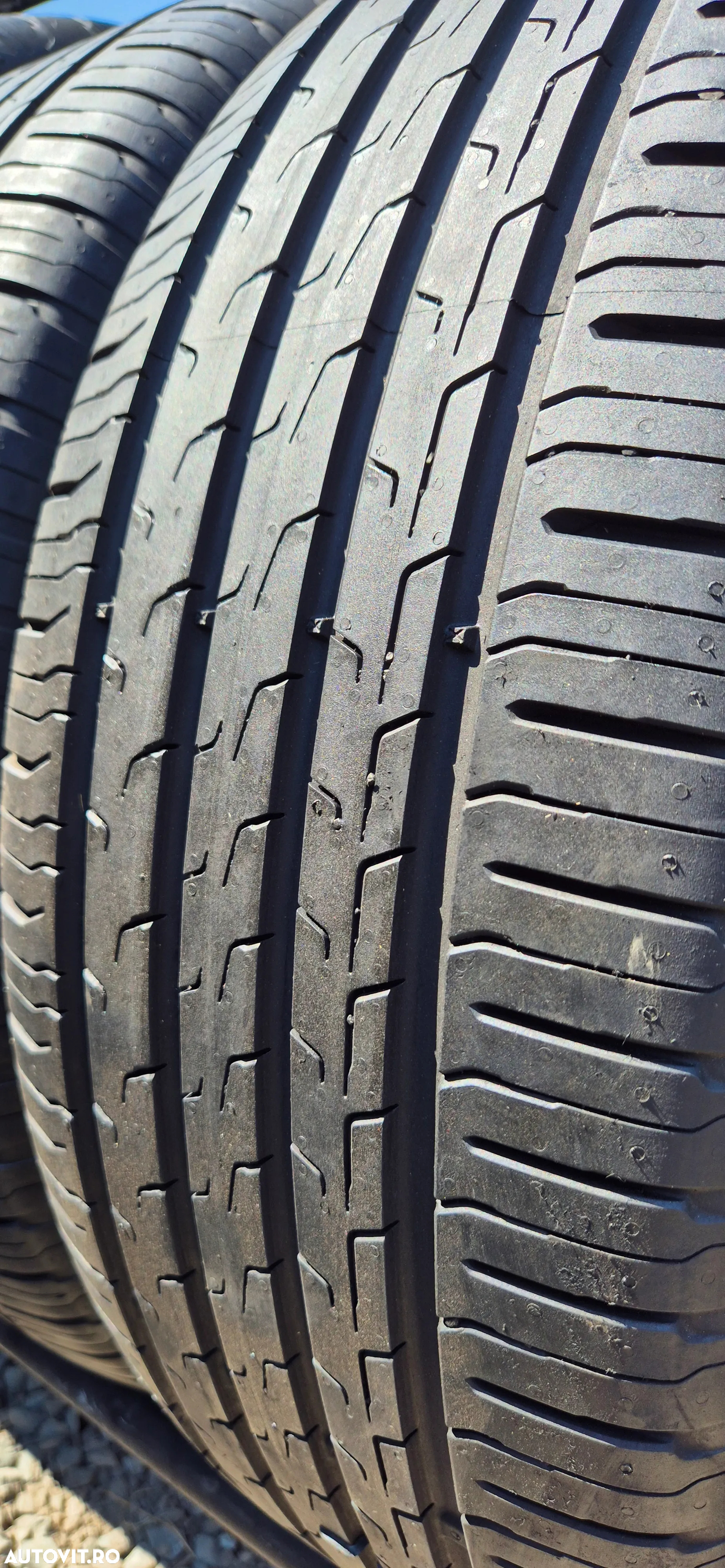 235 55 18 Continental - 9