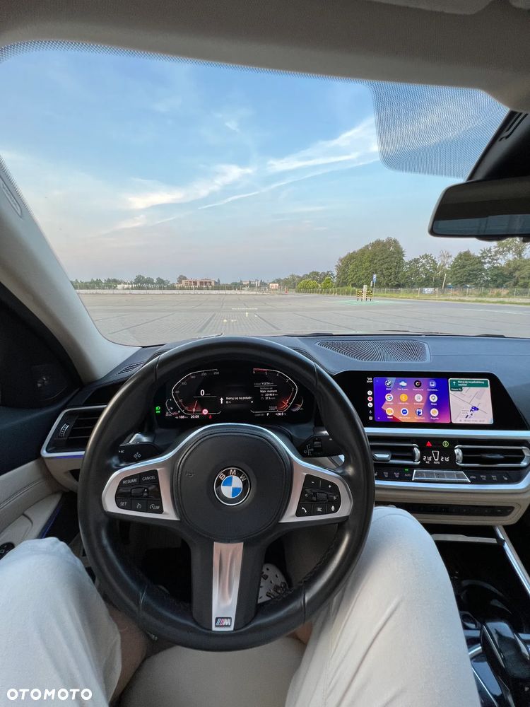 BMW Seria 3 320d Luxury Line sport - 18