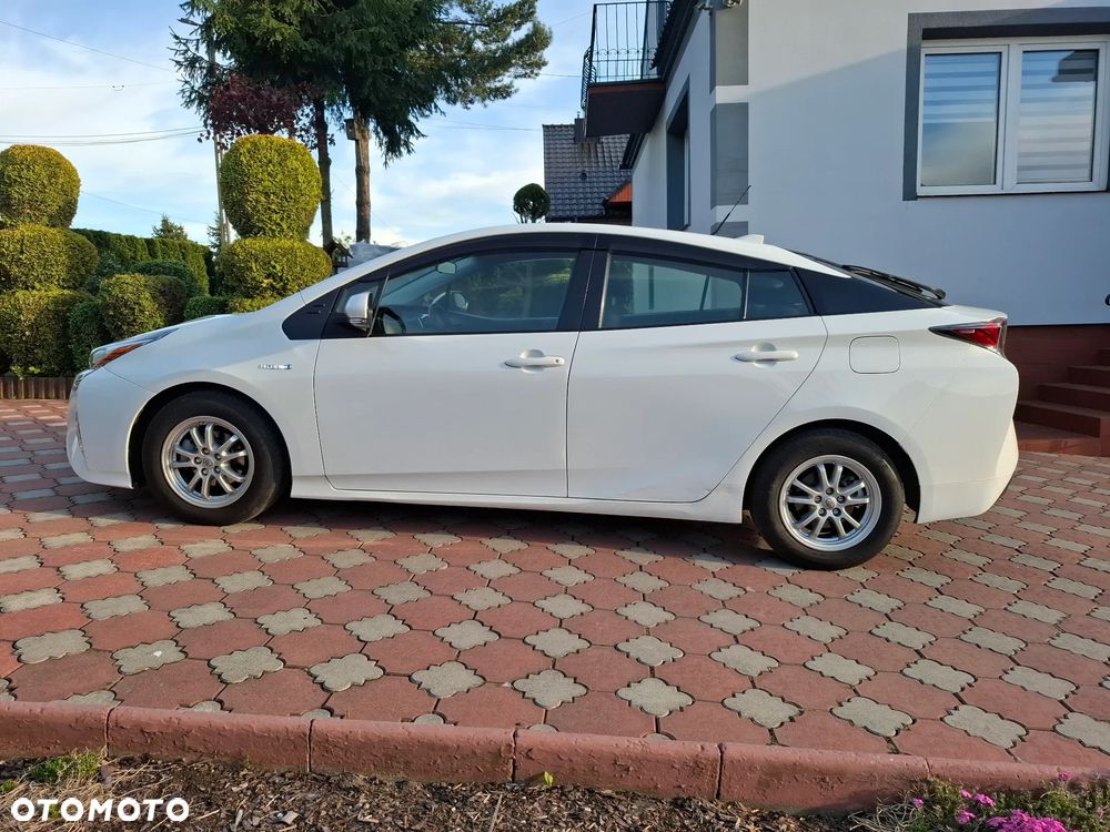 Toyota Prius Hybrid Comfort - 14