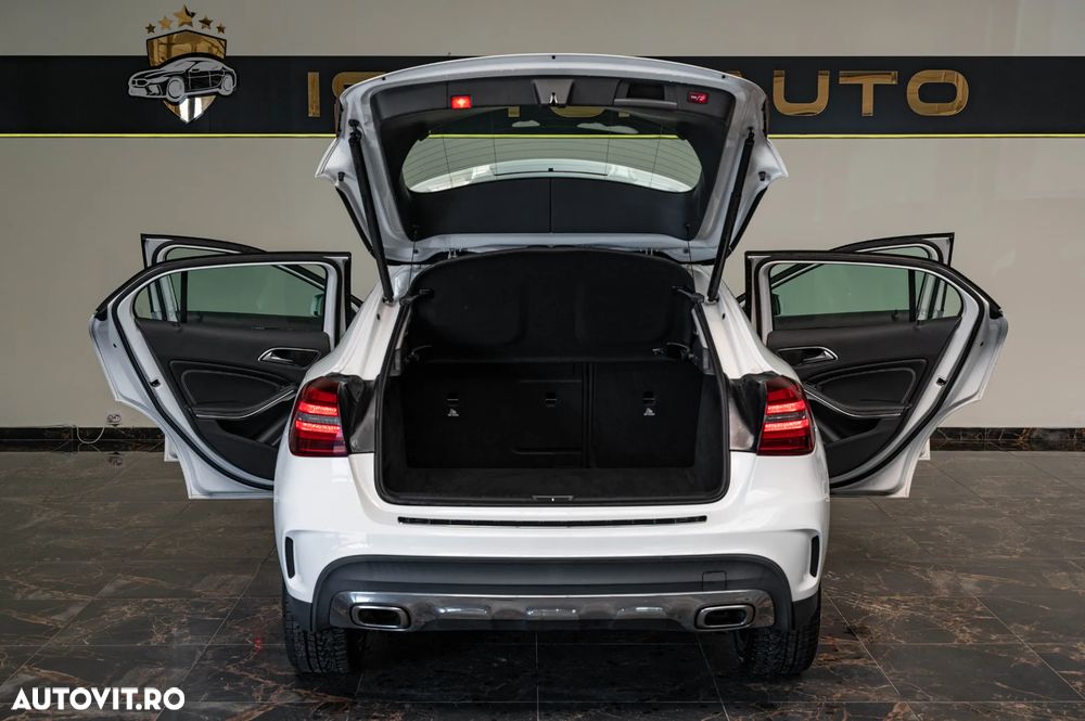 Mercedes-Benz GLA 250 7G-DCT UrbanStyle Edition - 3