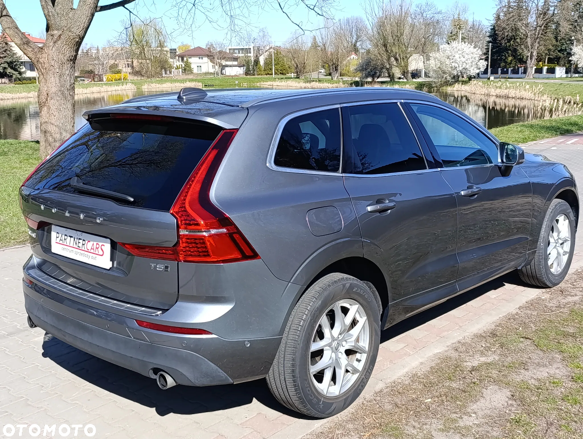 Volvo XC 60 T5 AWD Geartronic Momentum - 5