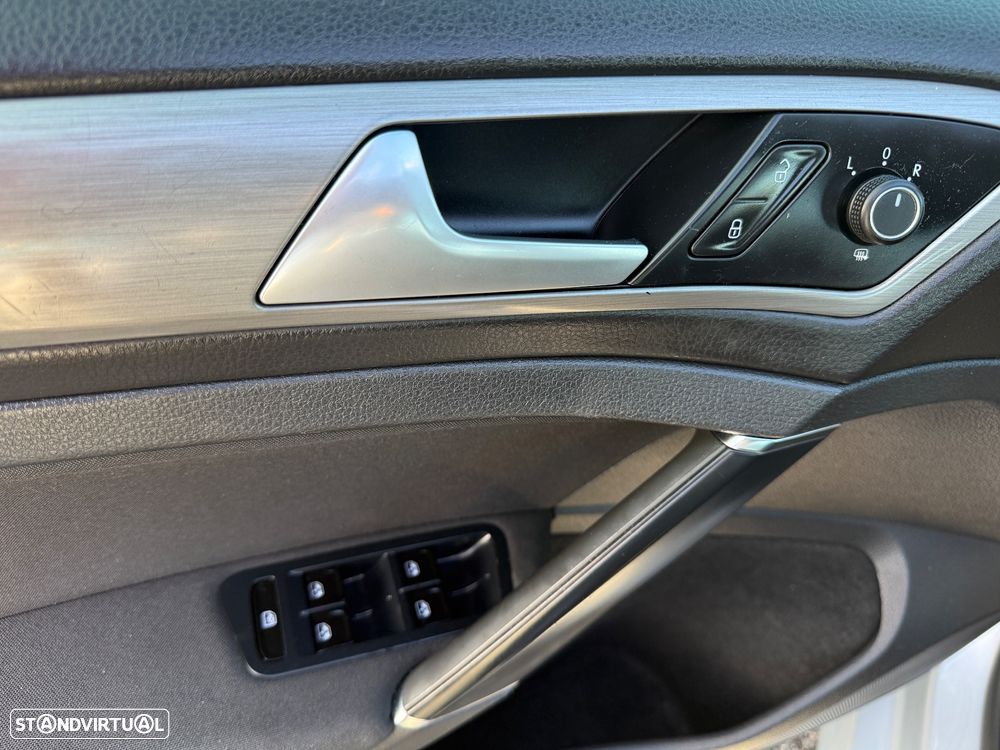 VW Golf Variant 1.6 TDi BlueMotion Trendline - 31