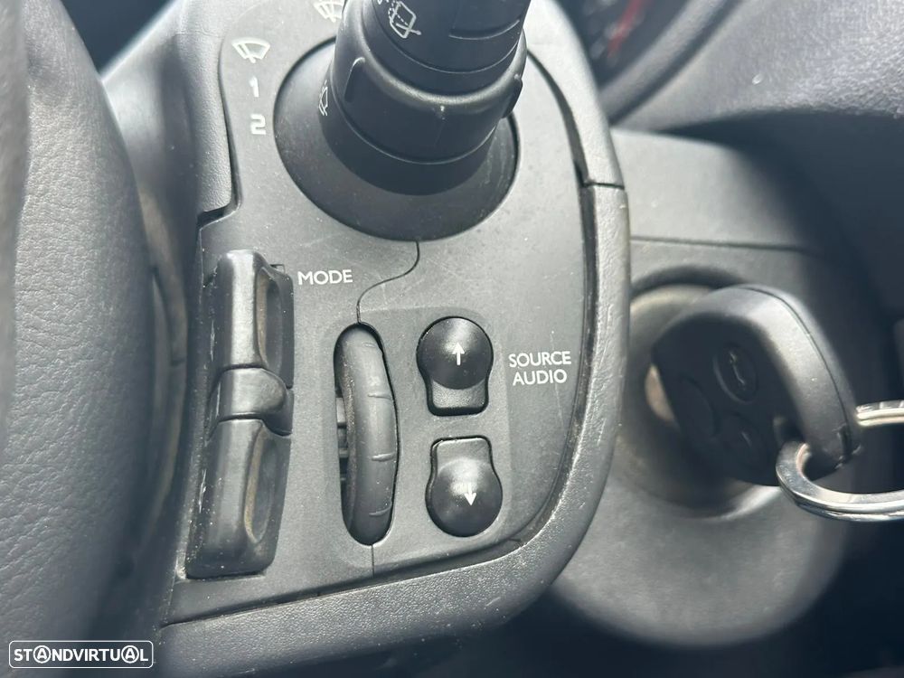 Renault Clio 1.5dci Van - 17