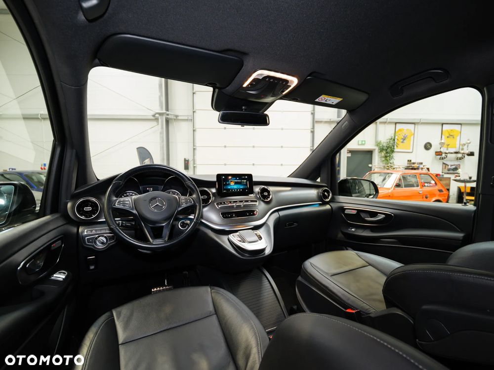 Mercedes-Benz Klasa V 300 d 4-Matic 9G-Tronic (d³ugi) - 16