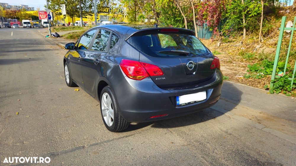 Opel Astra - 7