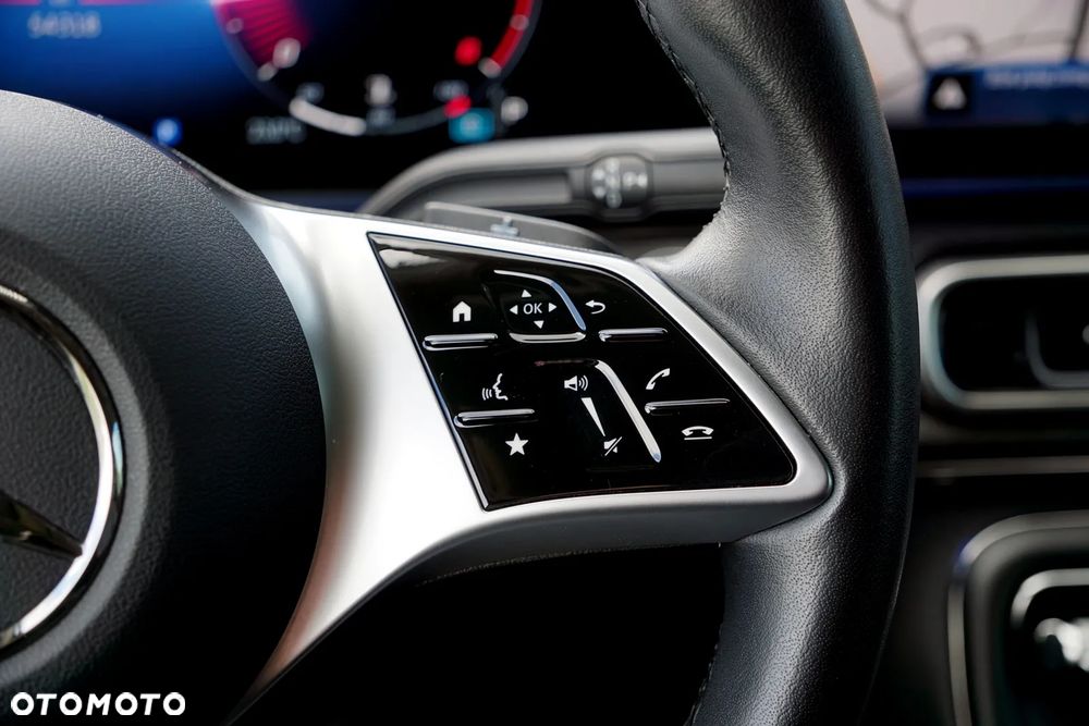 Mercedes-Benz Klasa V 300 d 4-Matic 9G-Tronic Avantgarde (d³ugi) - 26