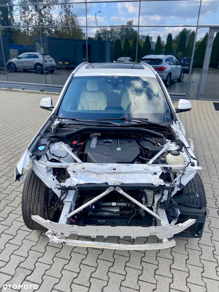 BMW X3 xDrive30i Luxury Line - 12