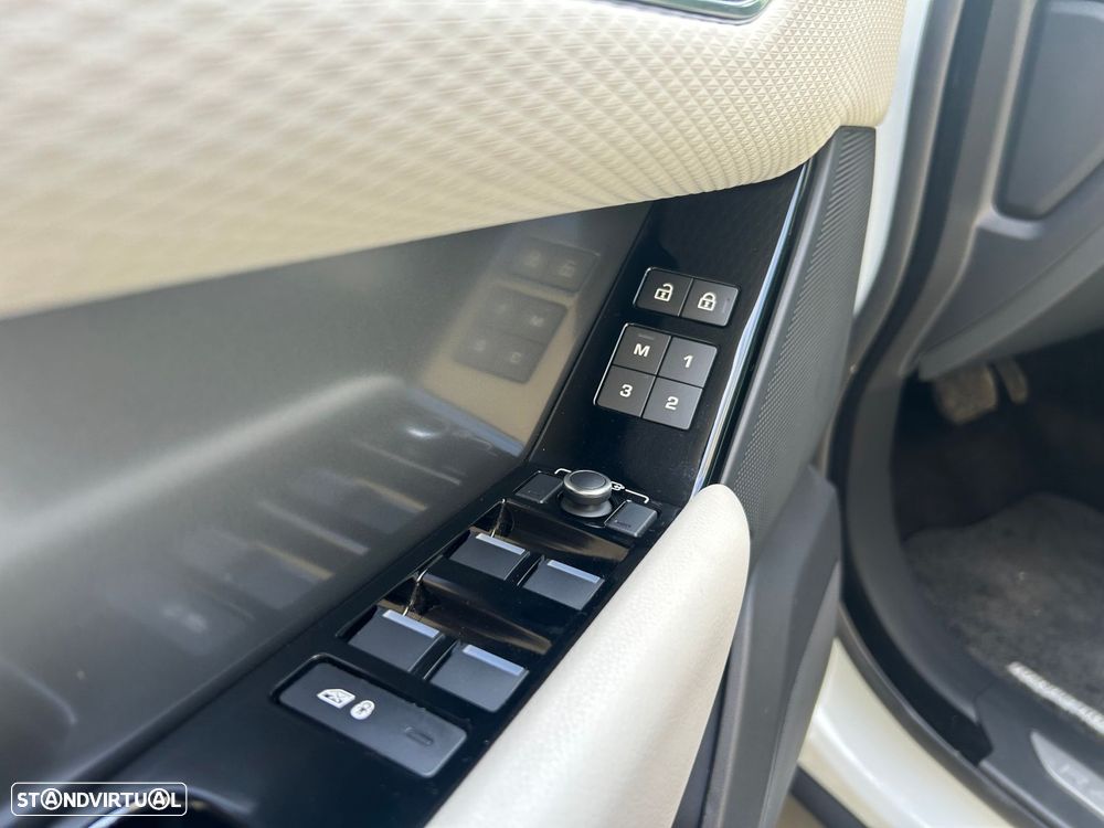 Land Rover Range Rover Velar 2.0 P400e AWD S - 13