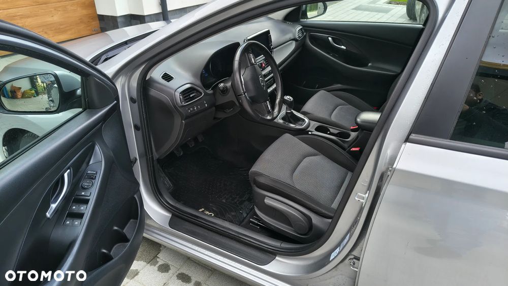 Hyundai i30 1.0 T-GDI Modern - 11