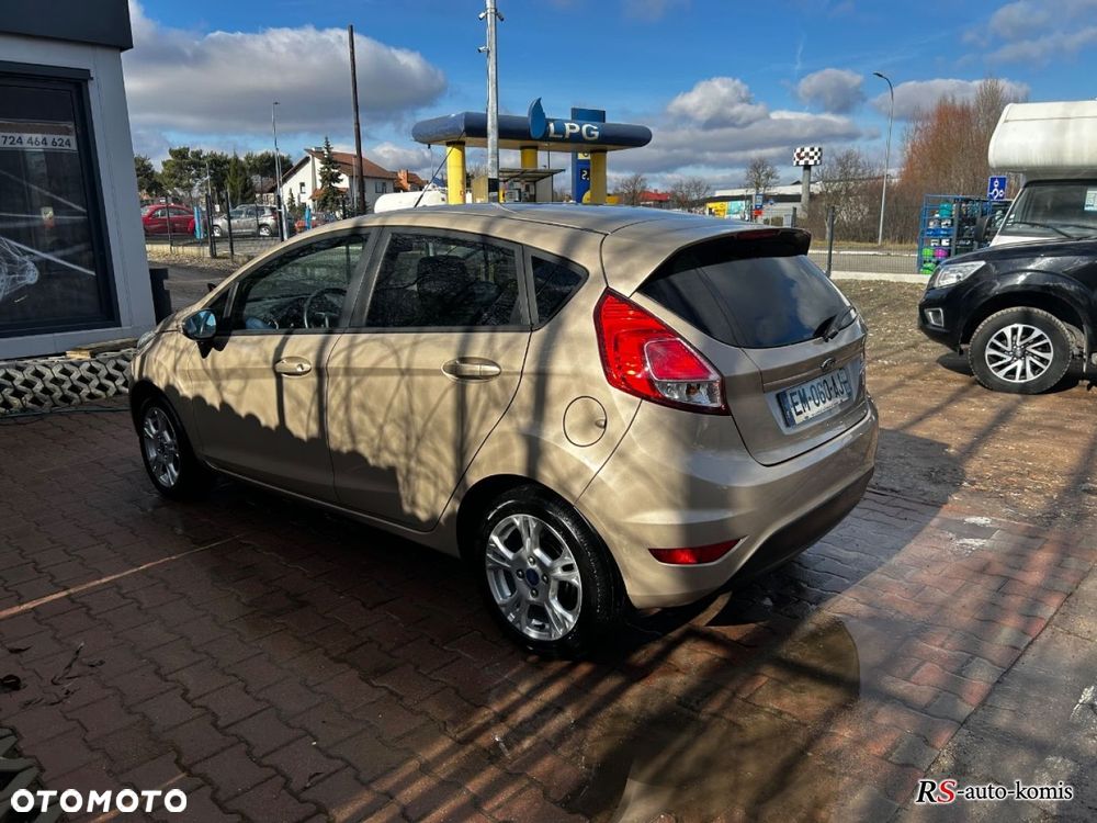 Ford Fiesta - 14