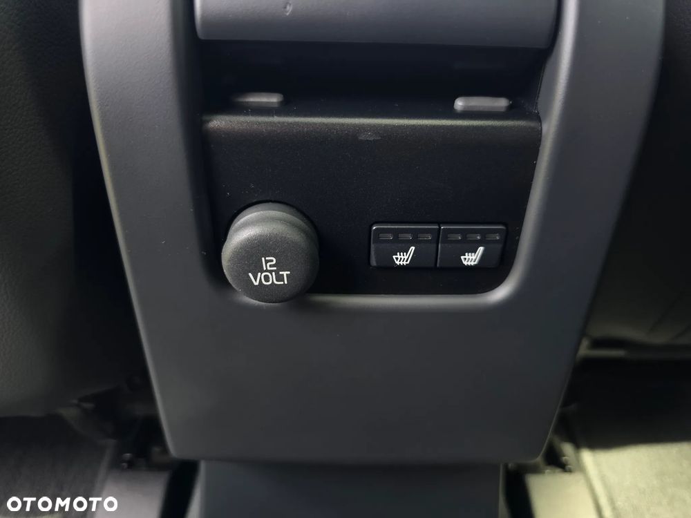 Volvo XC 60 D4 Geartronic Summum - 24