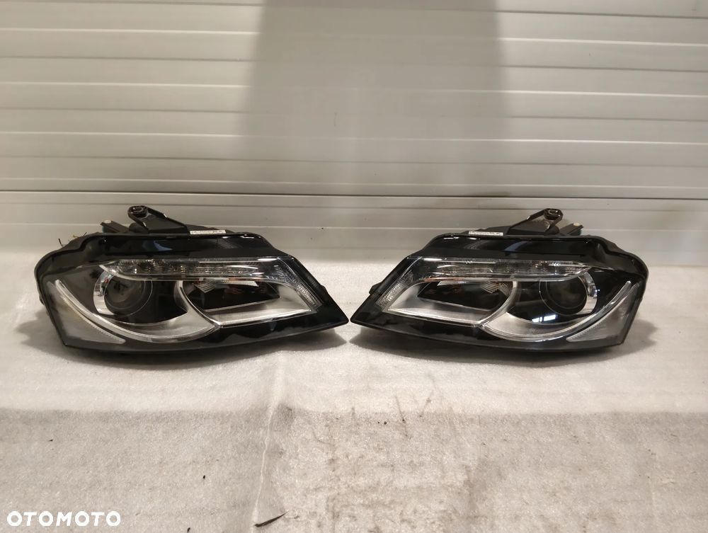 Audi A3 8P XENON KOMPLET LAMP PRZÓD  8P0941003 / 8P0941004 - 1