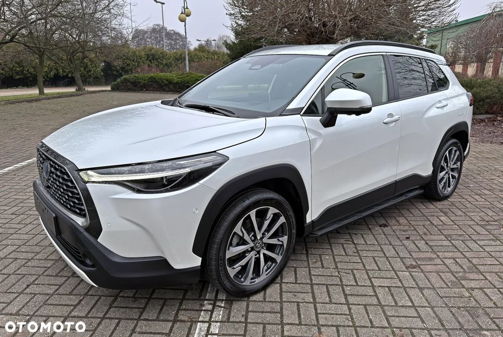 Toyota Corolla Cross 2.0 Hybrid Executive AWD - 3