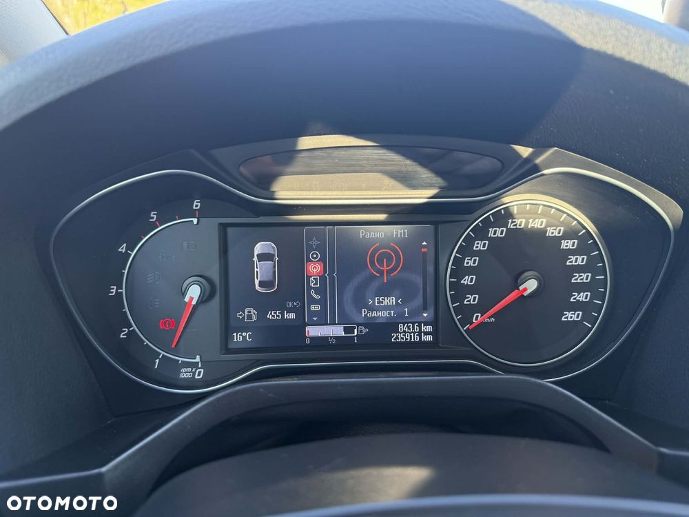 Ford S-Max 2.2 TDCi DPF Titanium - 9
