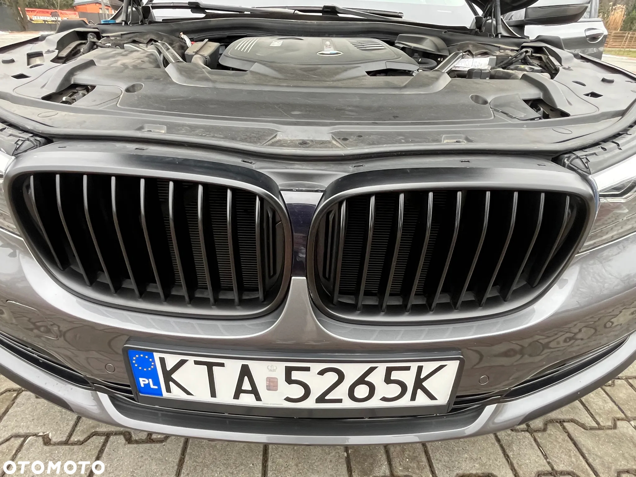 BMW Seria 7 740Li - 12