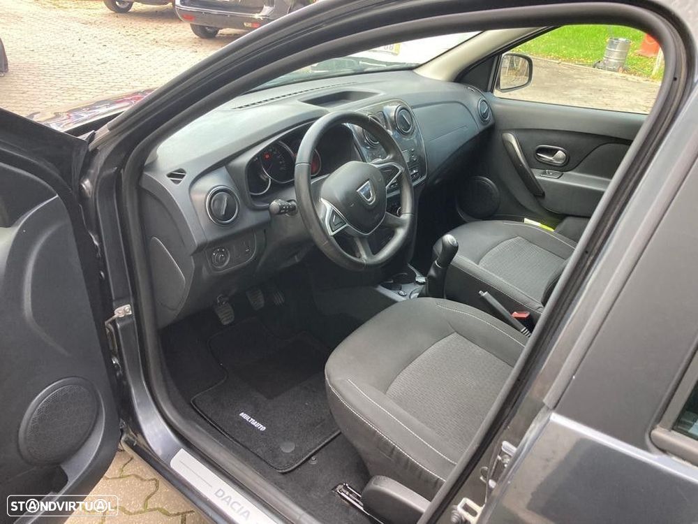 Dacia Sandero - 10