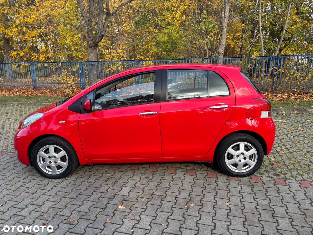 Toyota Yaris - 6